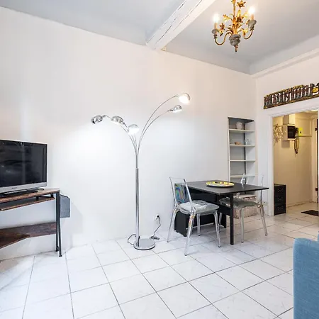 Charming Close To Vieux With Wifi Апартаменты